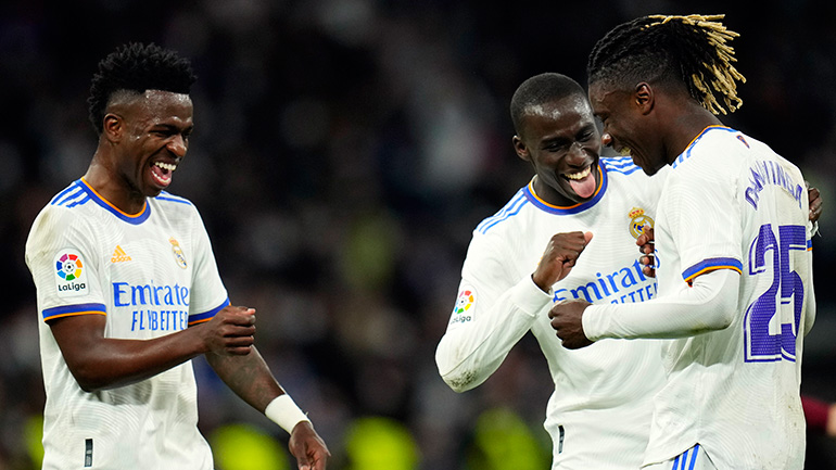 Ένα από τα φαβορί αποχαιρετά σήμερα το Champions League